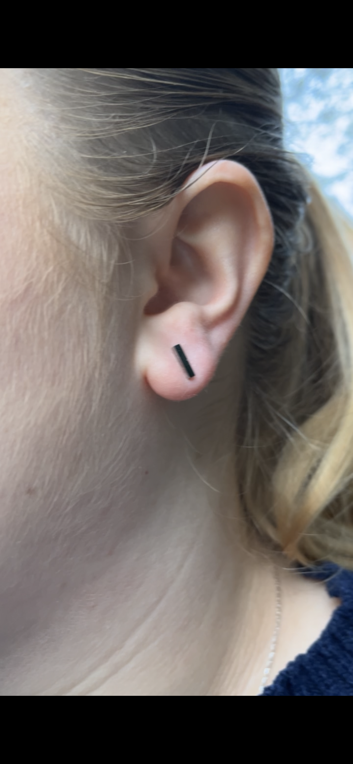 Otilie Studs - Bar Studs