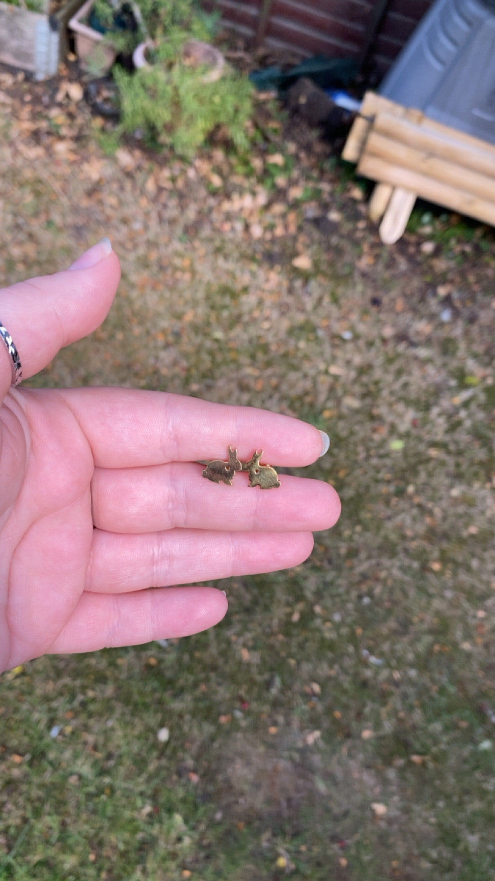 Gold bunny stud earrings