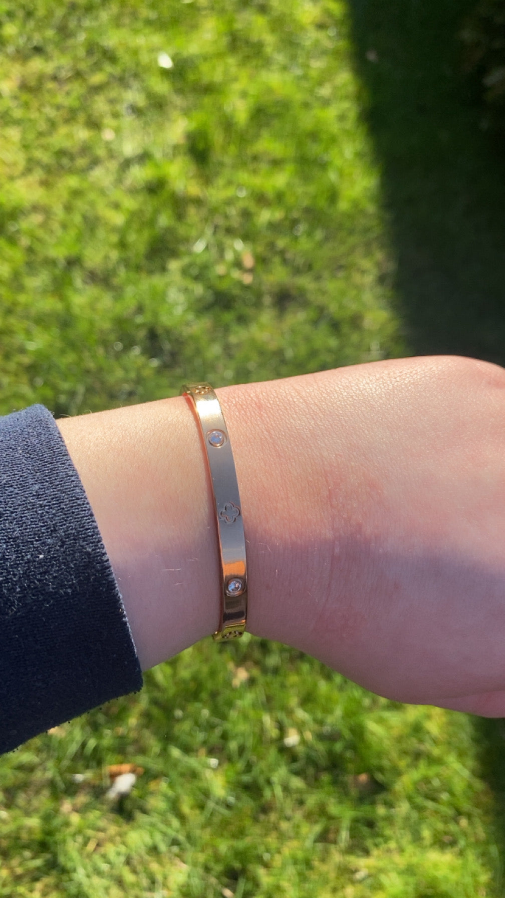 Dana Bangle - Clover Jewel Bangle