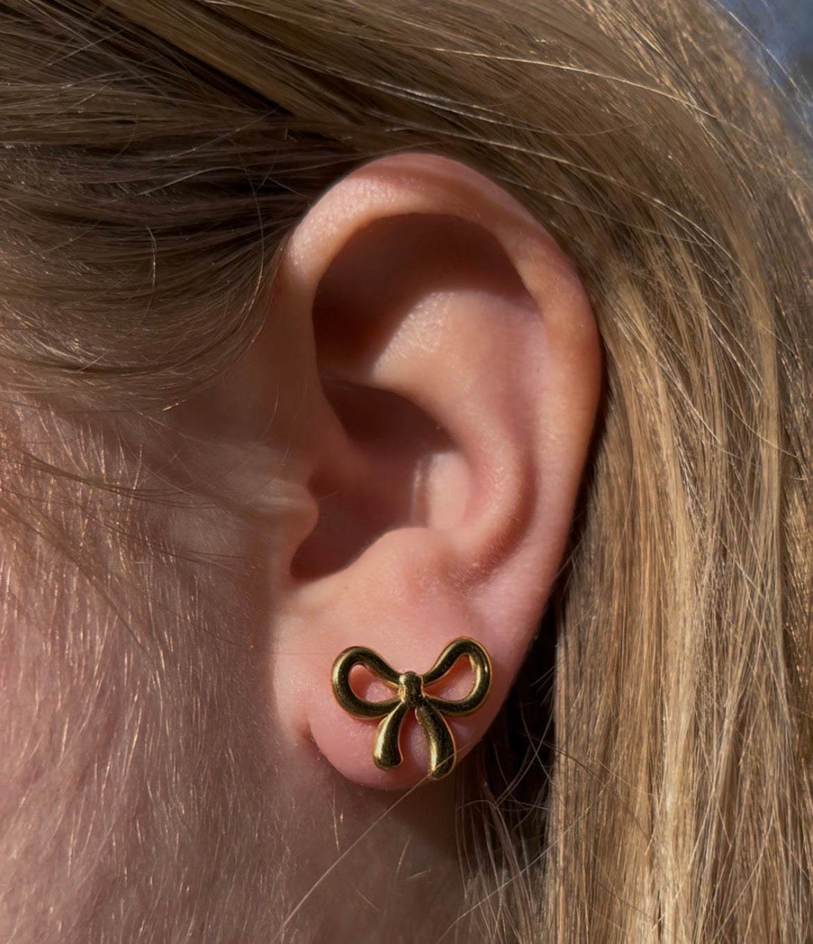 Florence Stud Earrings