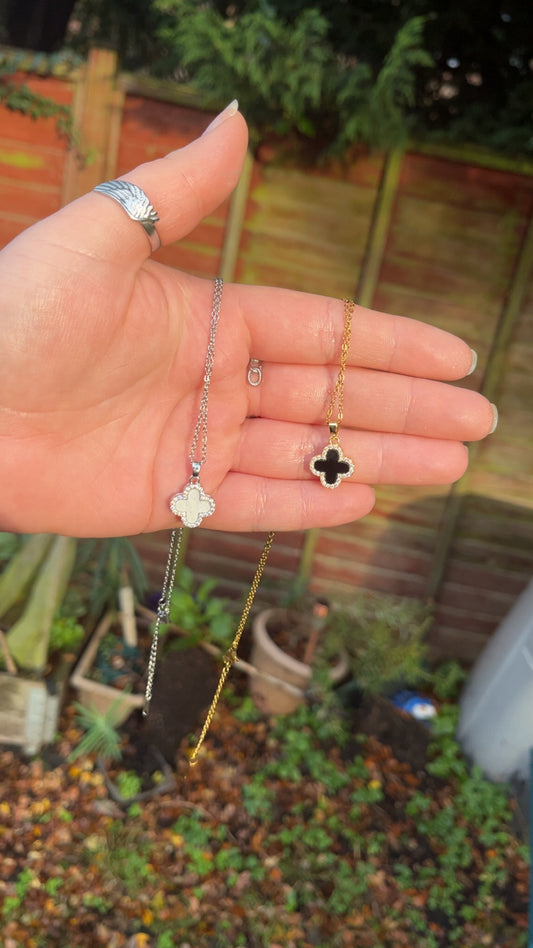 Anaïs Necklace - Clover Necklace