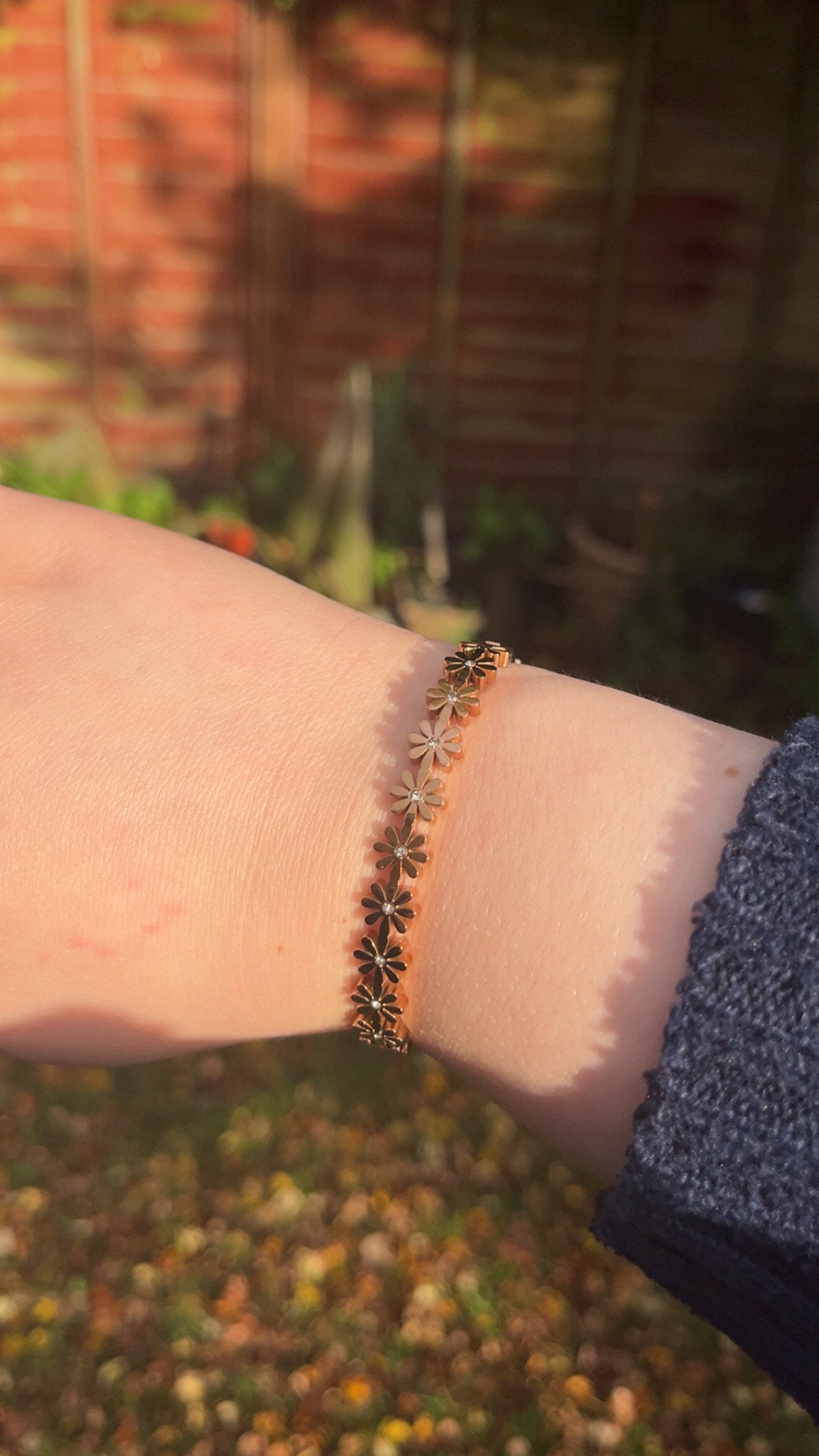 Megan Bangle - Flower Bangle
