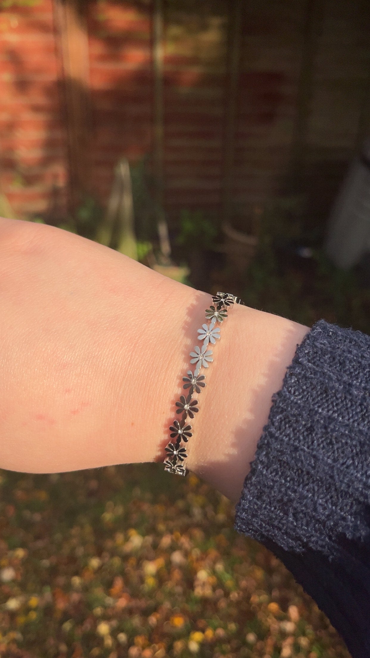 Megan Bangle - Flower Bangle