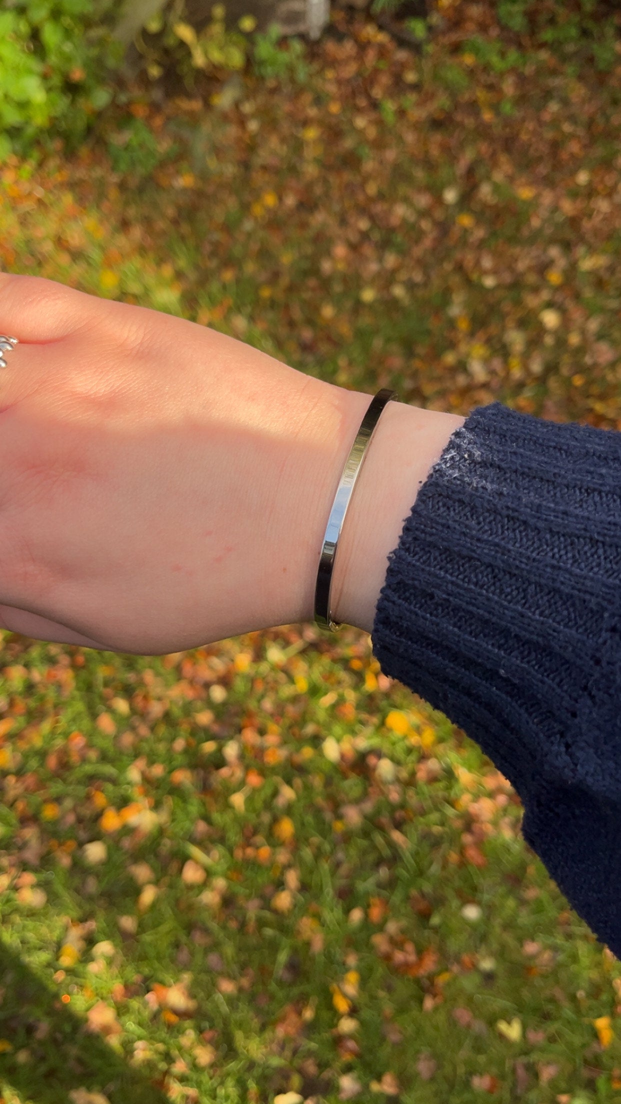 Alesha Bangle - Plain Bangle