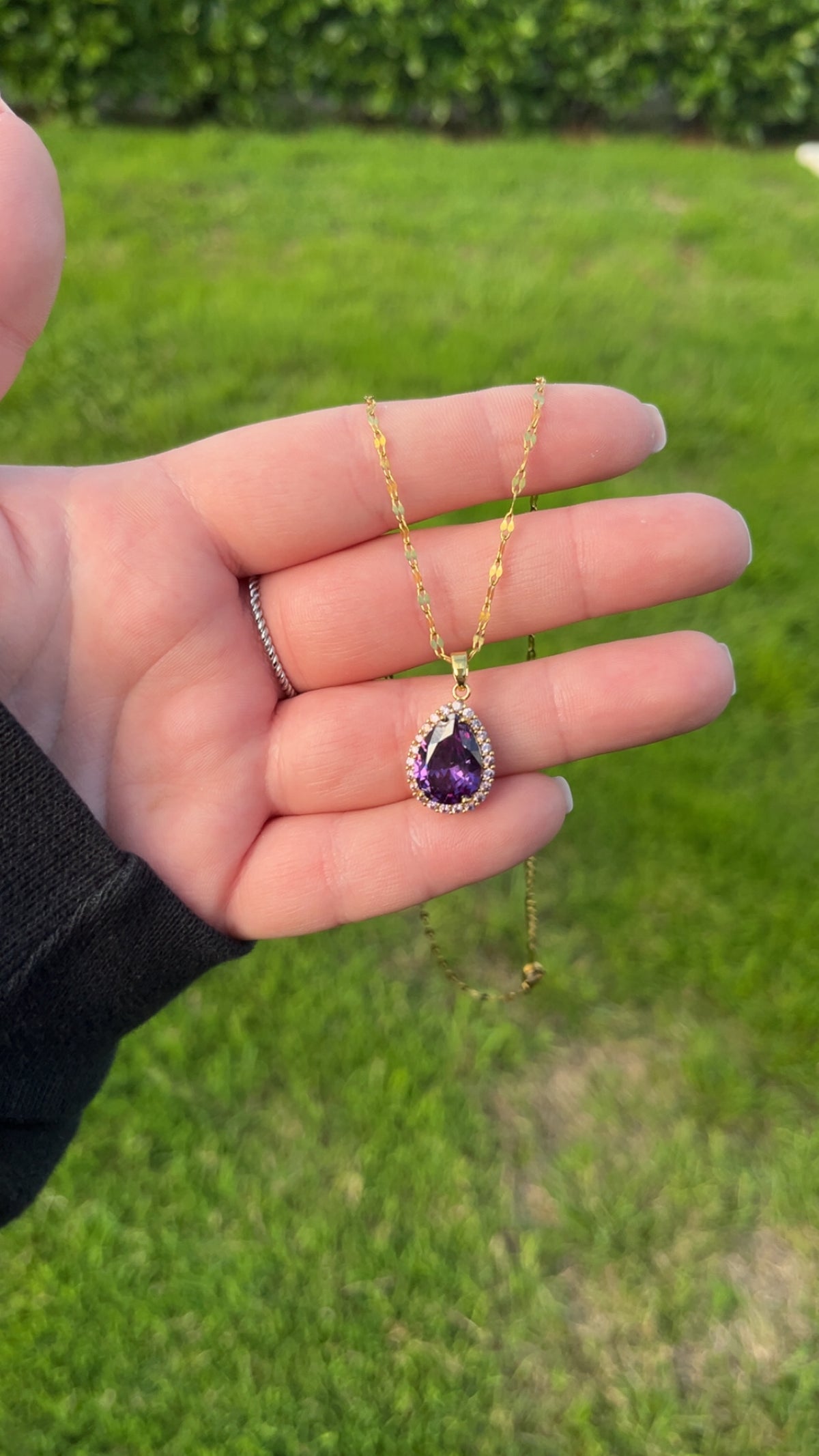 Maeva Necklace - Purple Gemstone Jewel Necklace