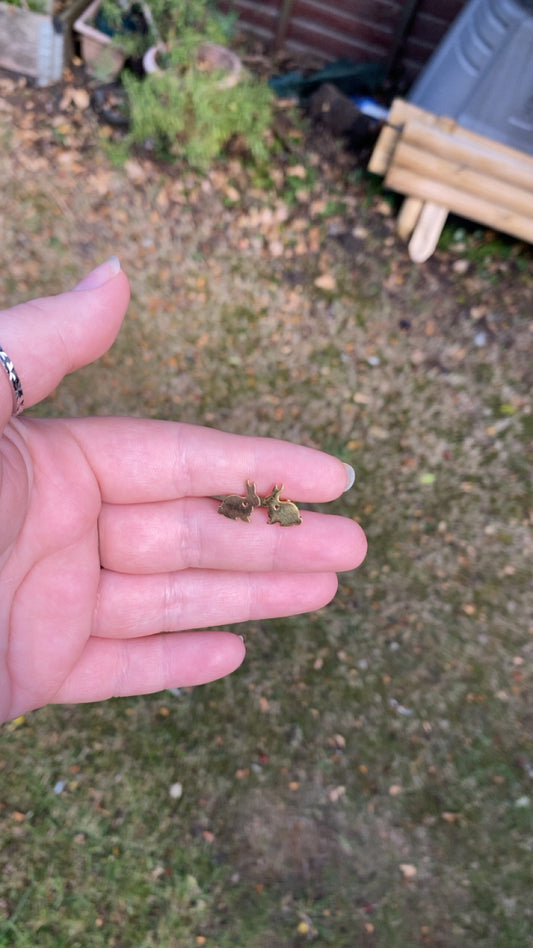 Gold bunny stud earrings