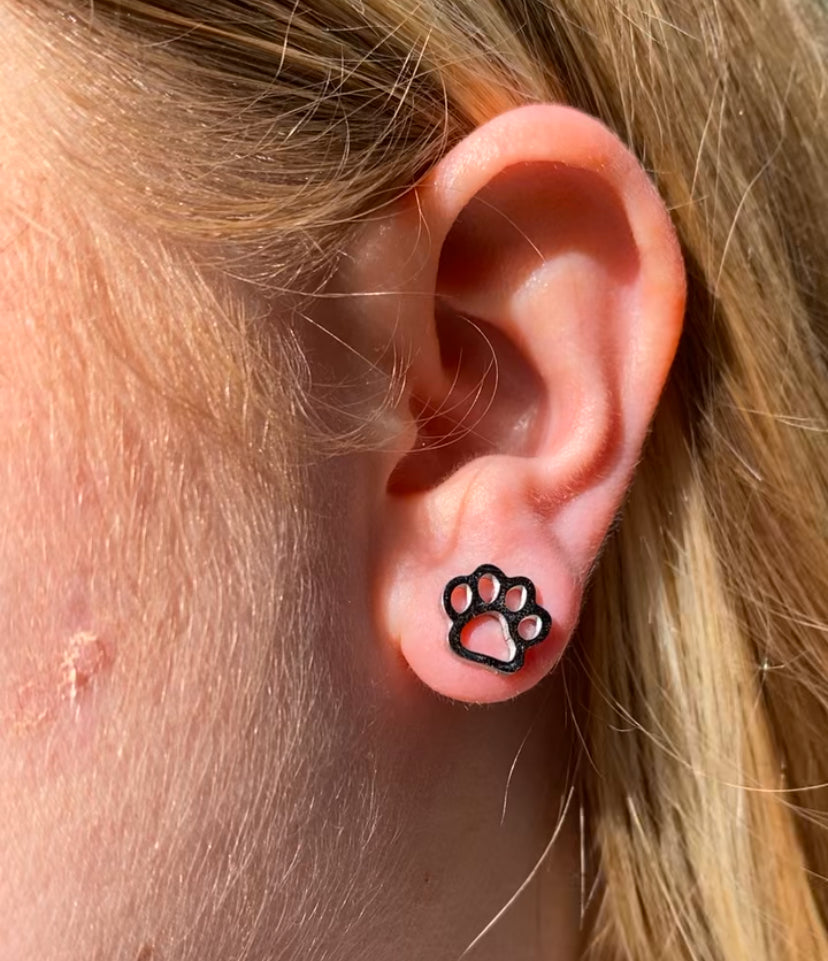 Sammie Studs - Paw print stud earrings