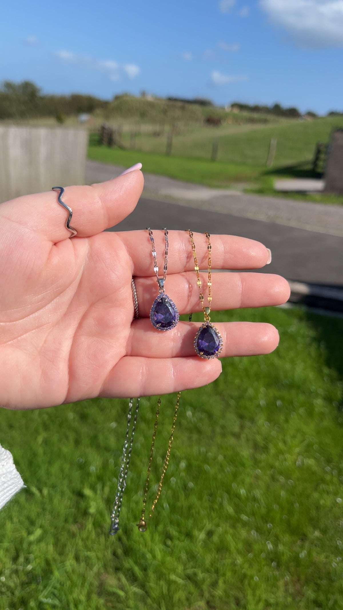 Maeva Necklace - Purple Gemstone Jewel Necklace
