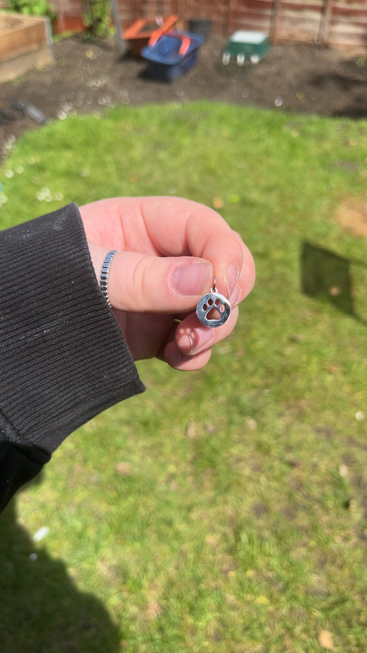 Molly Pendant - Paw Print Pendant