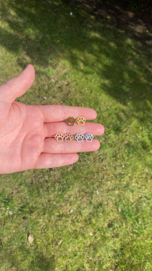 Sammie Studs - Paw print stud earrings