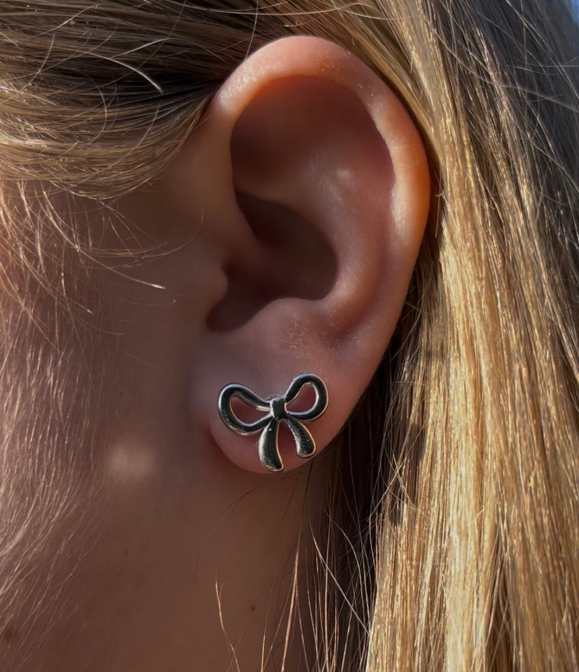 Florence Stud Earrings